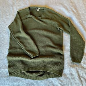 🍁2 FOR $20🍁 H&M Scoop Neck Sweater